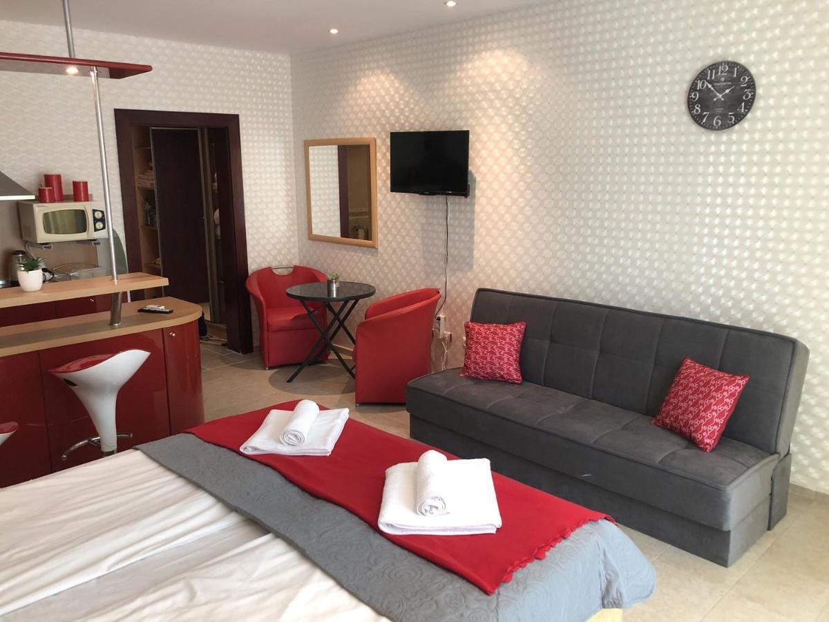 Miramar Palace -Apartament 211S Apartman Napospart Kültér fotó